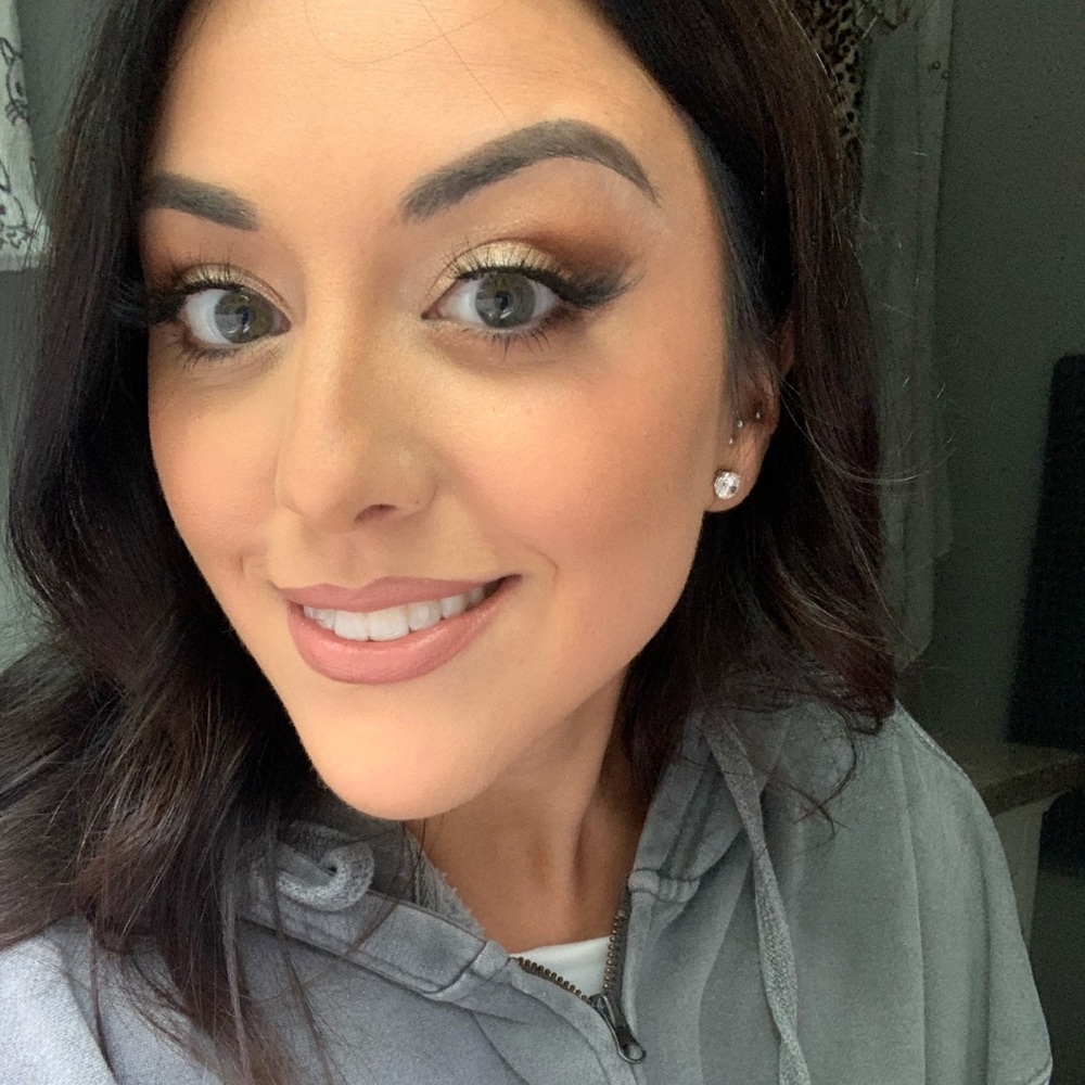 Meet your Posher, Sarah